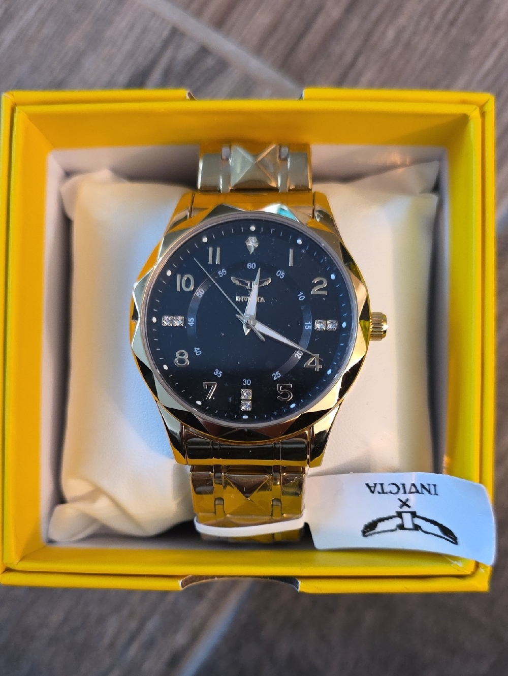 30. Invicta Gold and Black men's Bracelet Watch